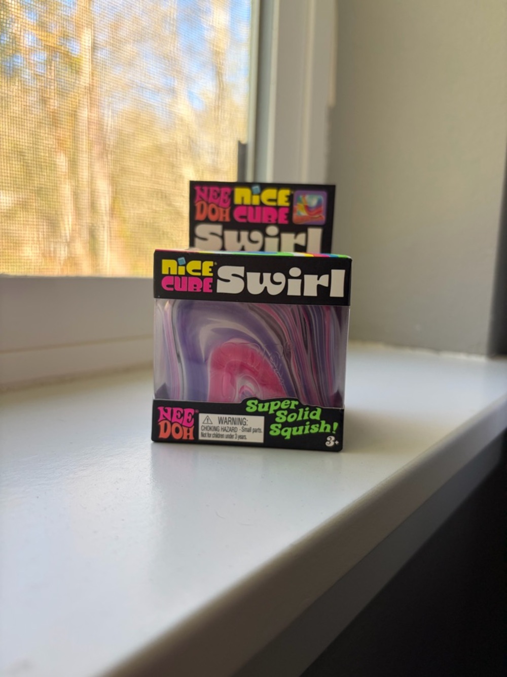 Nice Cube Swirl Super Solid Squish - Purple & Pink